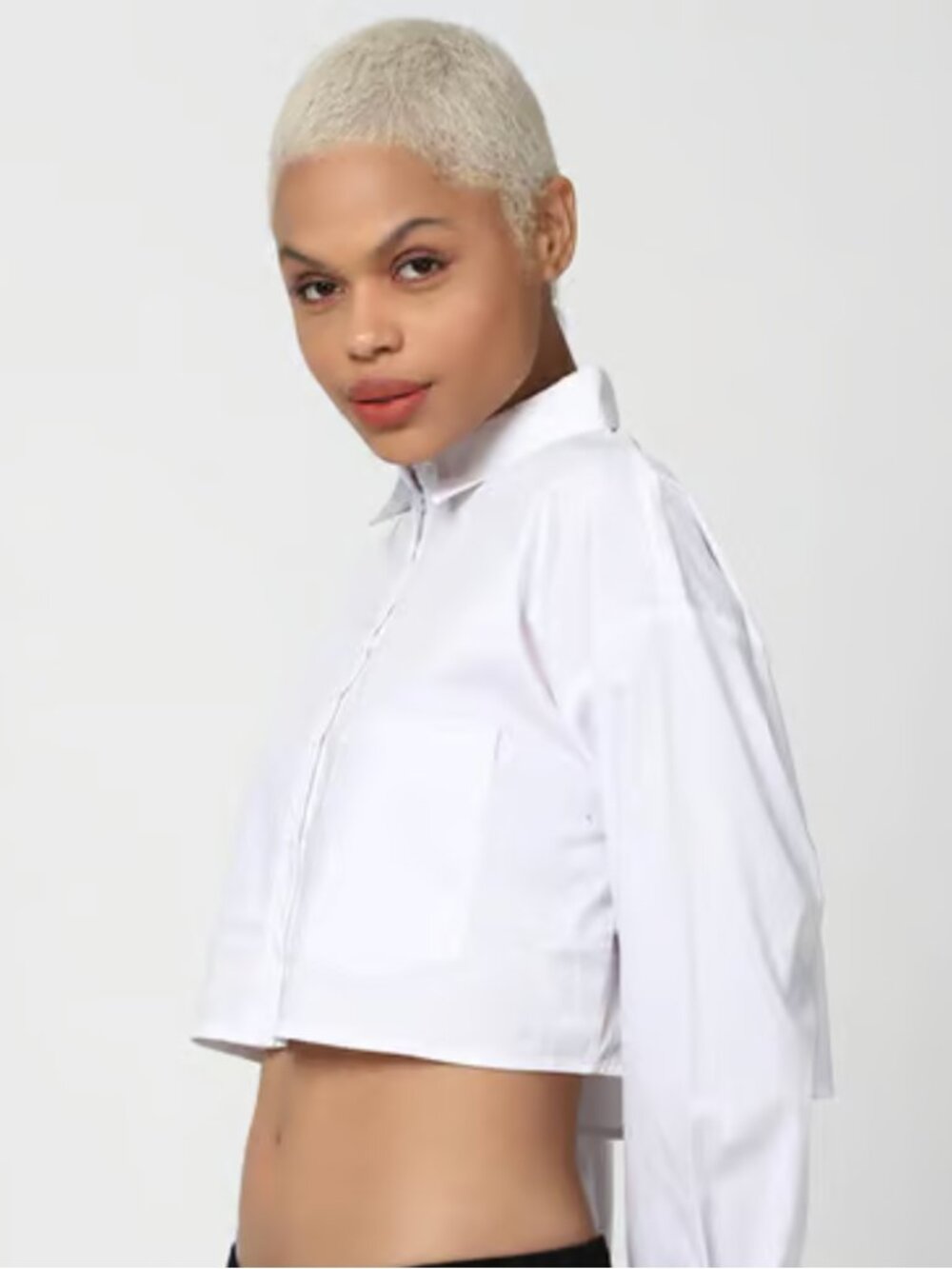 Forever 21 White Boxy Crop Shirt Minimal Aesthetic Off Duty Top Size S